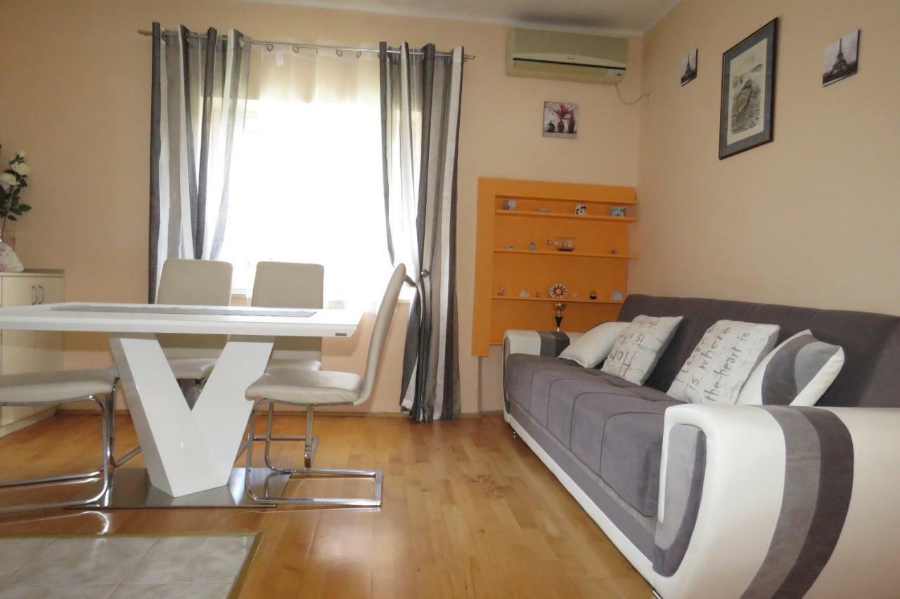Apartment Central City Makarská Exteriér fotografie